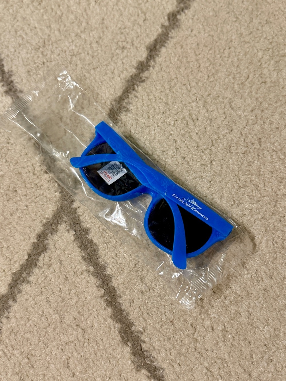 catalina express blue sunglasses uv 400, brand new